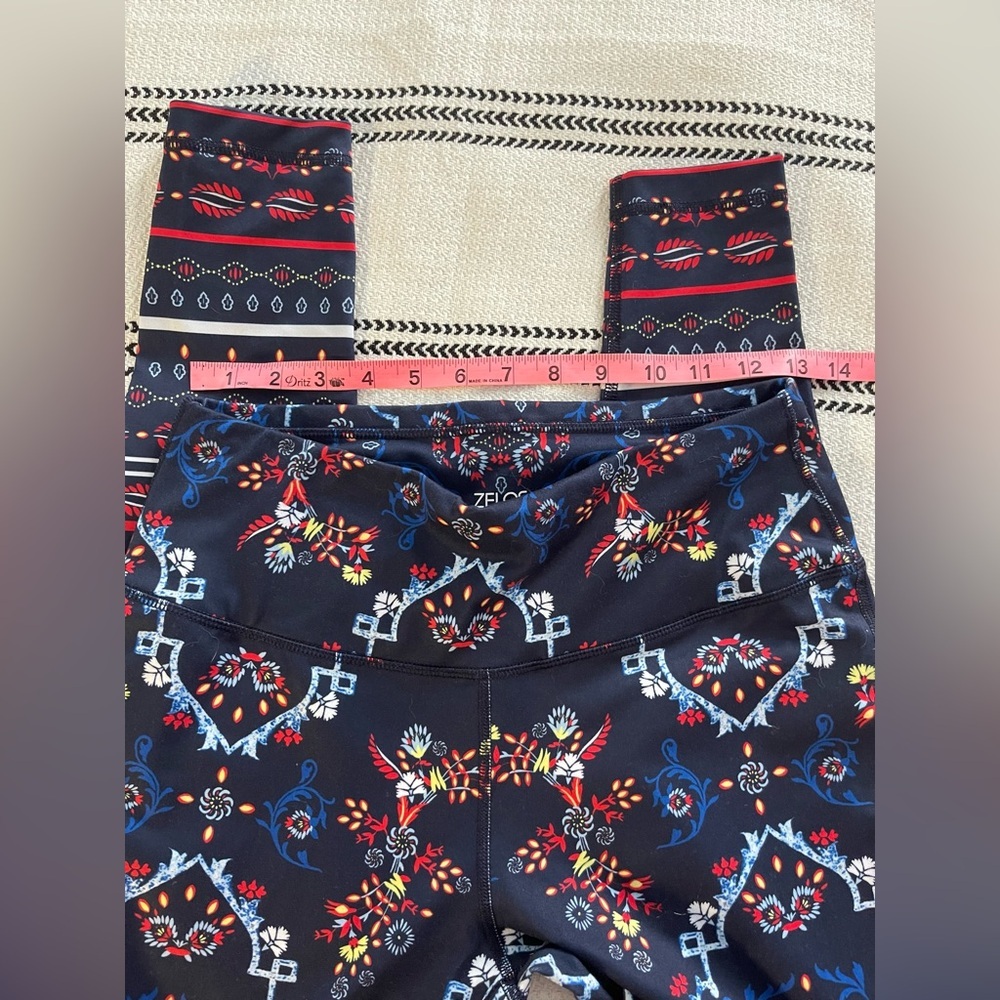 Zelos graphic athletic leggings / work out pants size medium # 2152 - Picture 7 of 9